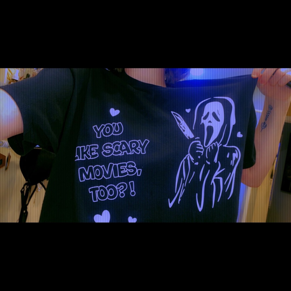 “You like scary movies too?!” T-Shirt